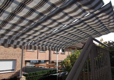 pergola 80 40 toldos talavera 01 400x284 - Toldos